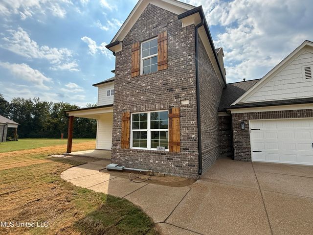 809 Wells Drive, Hernando, MS 38632