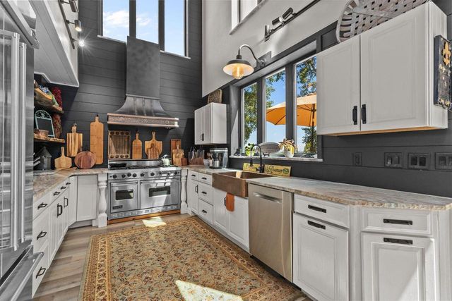 2754 HARBOR LIGHTS LANE, Suamico, WI 54173