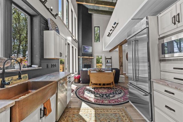 2754 HARBOR LIGHTS LANE, Suamico, WI 54173
