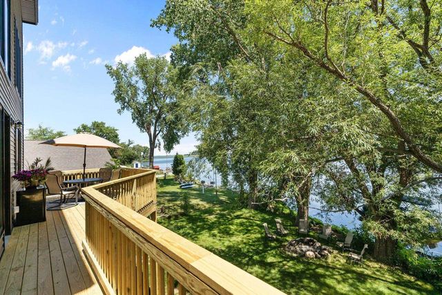 2754 HARBOR LIGHTS LANE, Suamico, WI 54173
