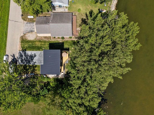 2754 HARBOR LIGHTS LANE, Suamico, WI 54173