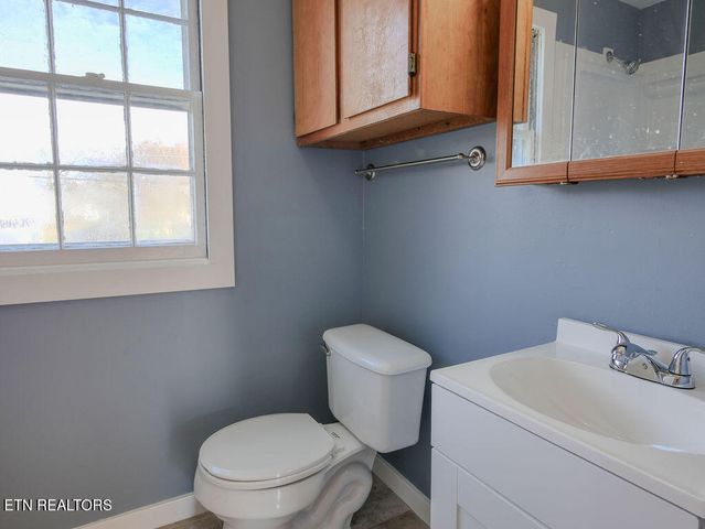 1937 W Gilbert Lane, Knoxville, TN 37920