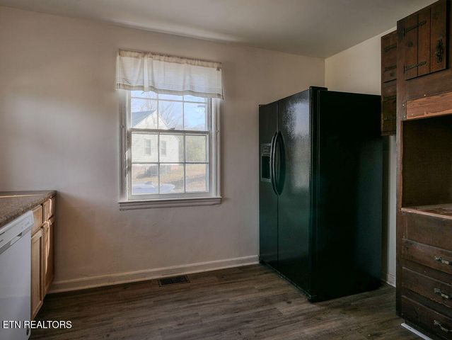 1937 W Gilbert Lane, Knoxville, TN 37920