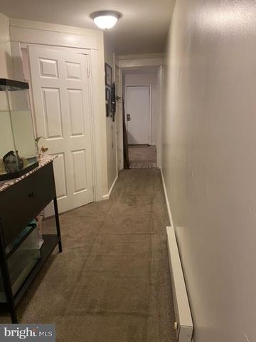1326 STATE ST, Harrisburg, PA 17103