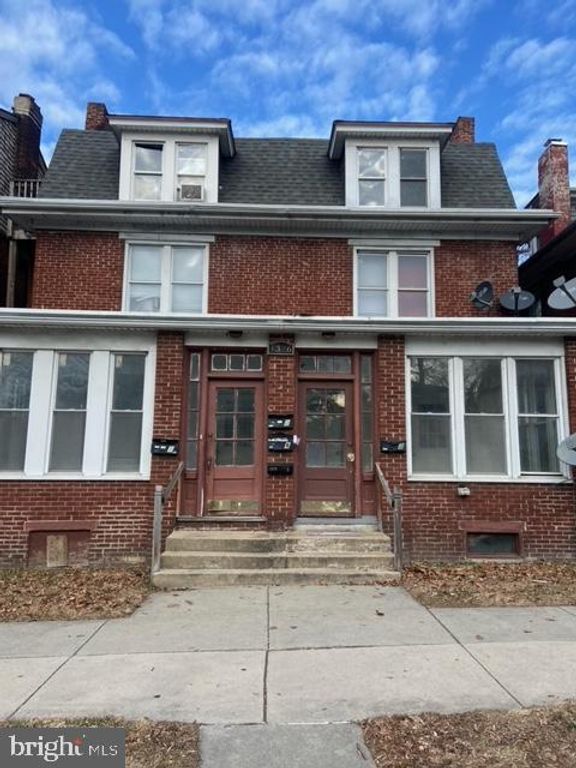 1326 STATE ST, Harrisburg, PA 17103