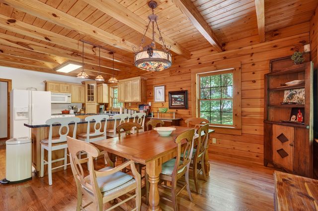 110 Baymont Dr, Lancaster, TN 38569