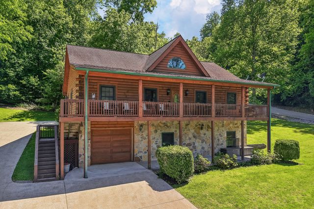 110 Baymont Dr, Lancaster, TN 38569