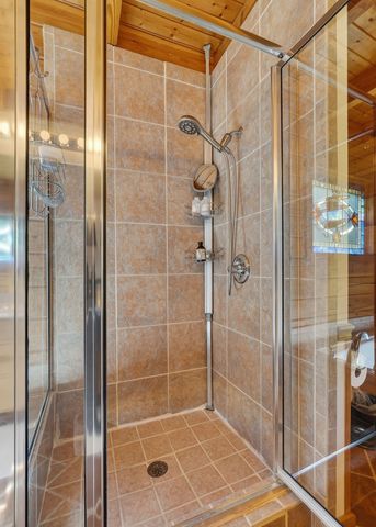 110 Baymont Dr, Lancaster, TN 38569