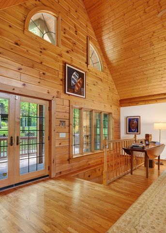 110 Baymont Dr, Lancaster, TN 38569