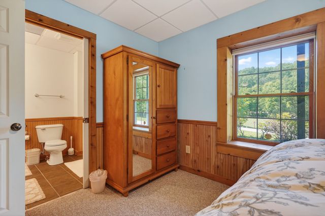 110 Baymont Dr, Lancaster, TN 38569