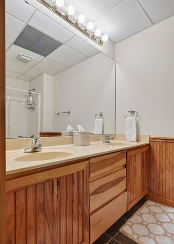 110 Baymont Dr, Lancaster, TN 38569