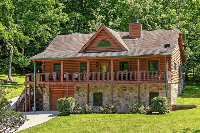 110 Baymont Dr, Lancaster, TN 38569