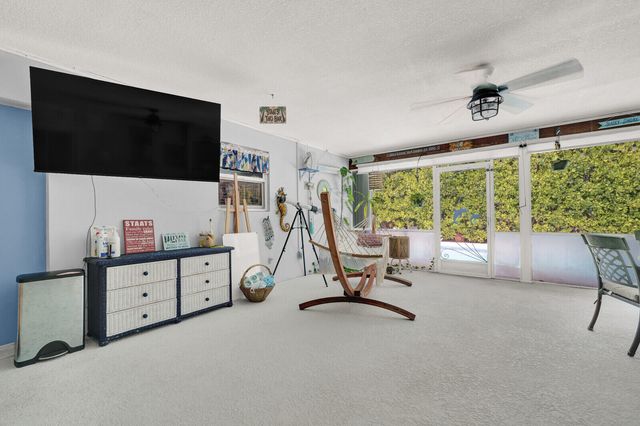 10015 DAISY Avenue, Palm Beach Gardens, FL 33410