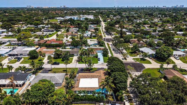 10015 DAISY Avenue, Palm Beach Gardens, FL 33410