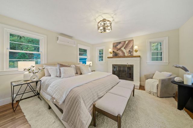206 Carver Road, Plymouth, MA 02360