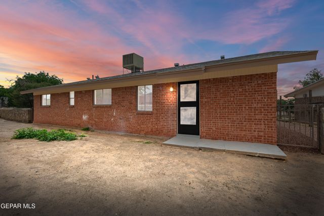 309 RAY Way, El Paso, TX 79907