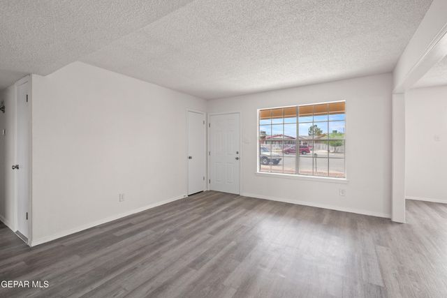 309 RAY Way, El Paso, TX 79907
