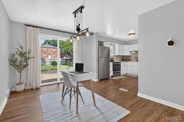 5455 Winona Avenue, St Louis, MO 63109
