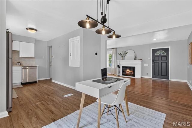 5455 Winona Avenue, St Louis, MO 63109