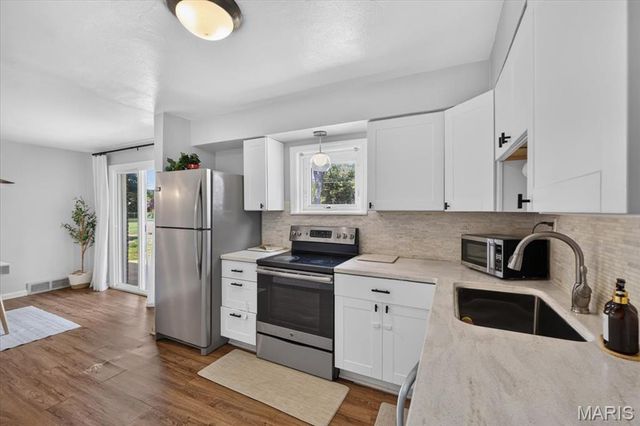 5455 Winona Avenue, St Louis, MO 63109
