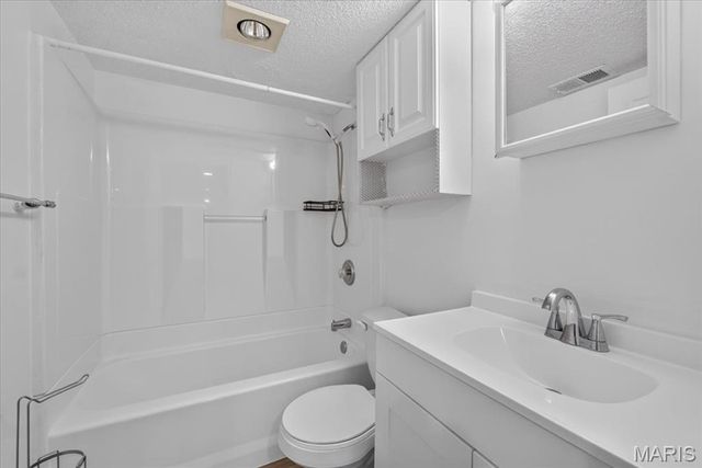 5455 Winona Avenue, St Louis, MO 63109