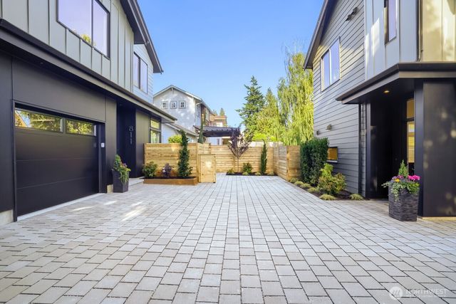 809 NE 90th Street, Seattle, WA 98115