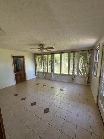 506 Koger Circle, Somerset, KY 42503