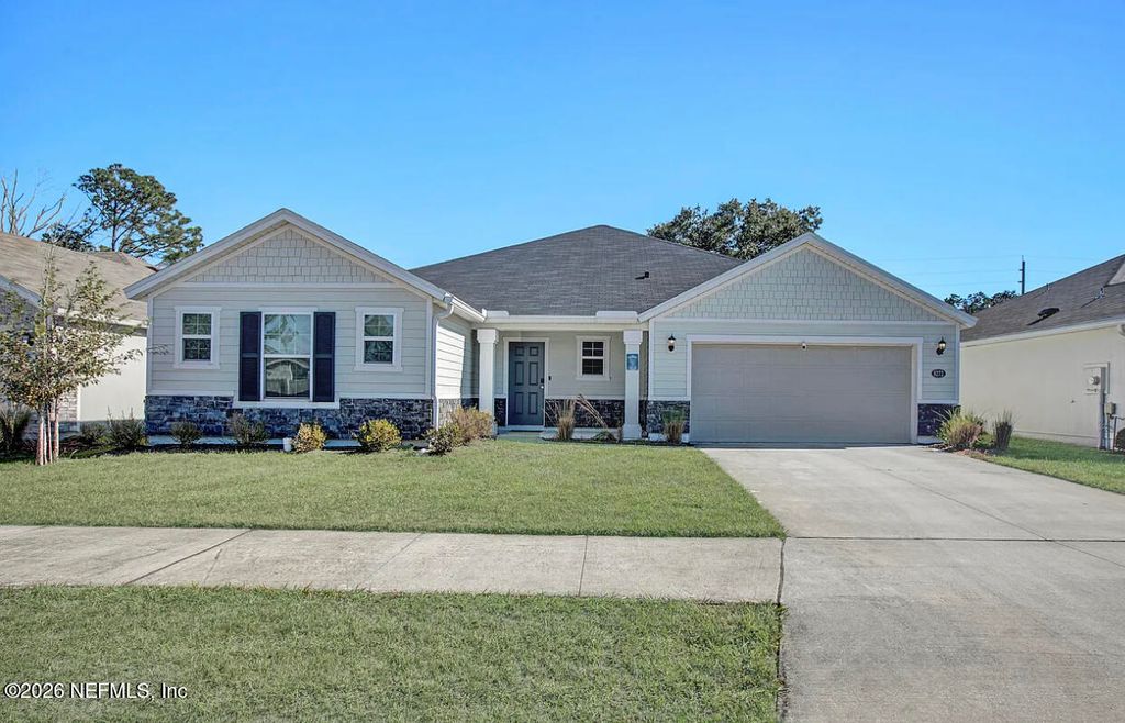 8272 VICTORY CROSSING Boulevard, Jacksonville, FL 32210