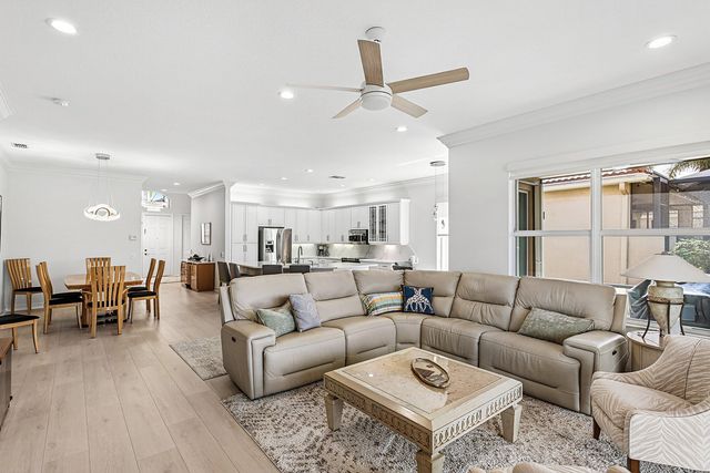 10797 Carmelcove Circle, Boynton Beach, FL 33473