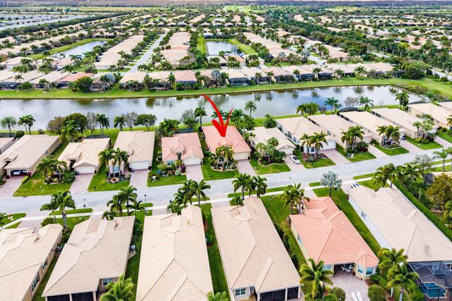 10797 Carmelcove Circle, Boynton Beach, FL 33473