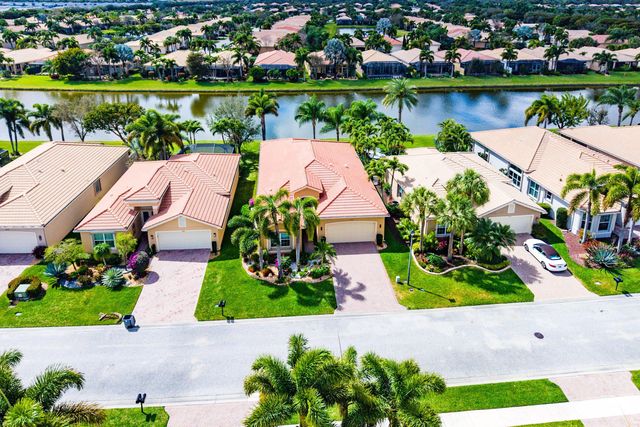 10797 Carmelcove Circle, Boynton Beach, FL 33473