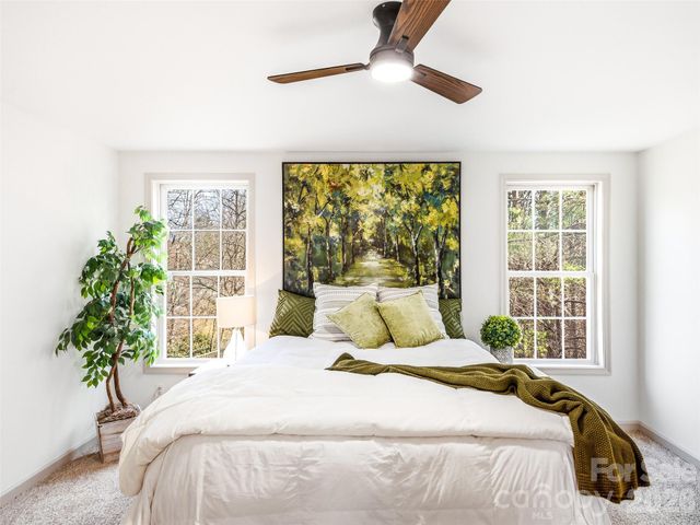 907 Gleason Street, Arden, NC 28704