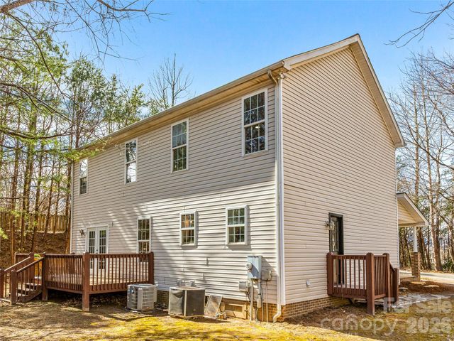 907 Gleason Street, Arden, NC 28704