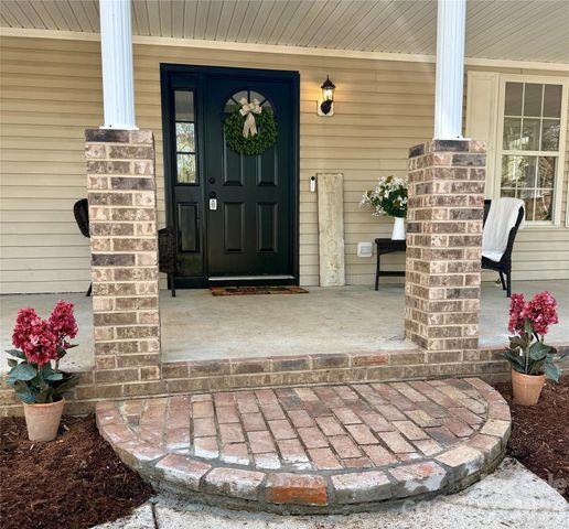 907 Gleason Street, Arden, NC 28704