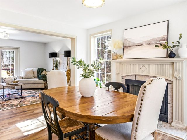 907 Gleason Street, Arden, NC 28704