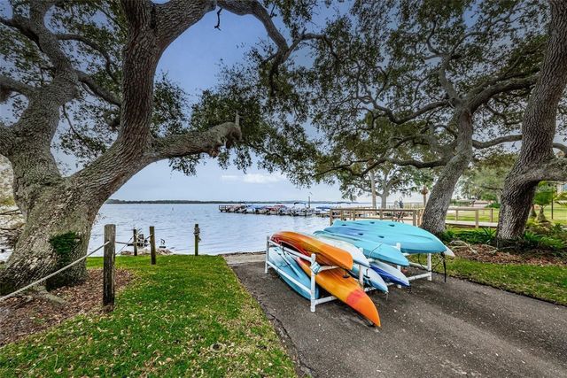 90 S HIGHLAND AVENUE 214, Tarpon Springs, FL 34689