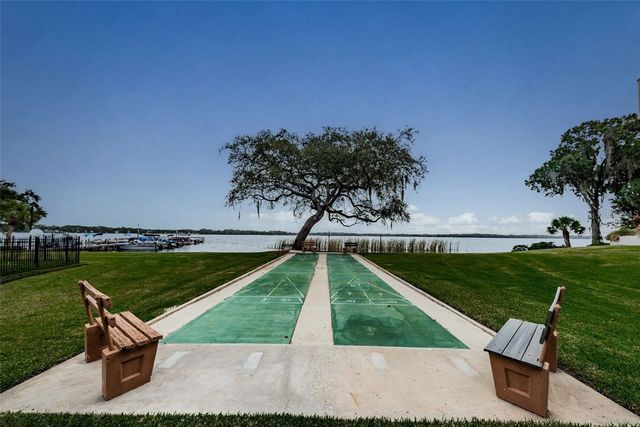 90 S HIGHLAND AVENUE 214, Tarpon Springs, FL 34689