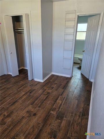 1217 N 8th Street C, Killeen, TX 76541