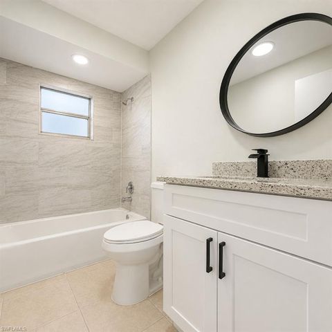 3982 Wheaton CT, Fort Myers, FL 33905