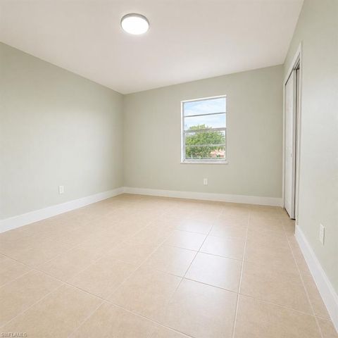 3982 Wheaton CT, Fort Myers, FL 33905