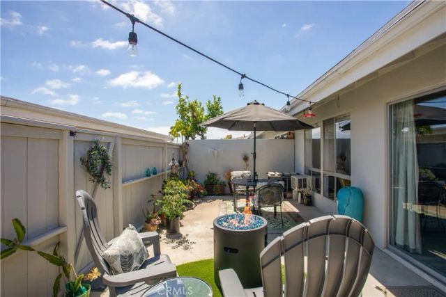 3685 Vista Campana North 66, Oceanside, CA 92057