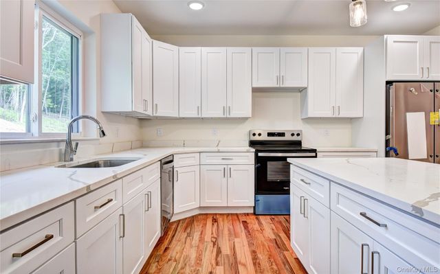 16 Black Gum Court, Newburgh, NY 12550