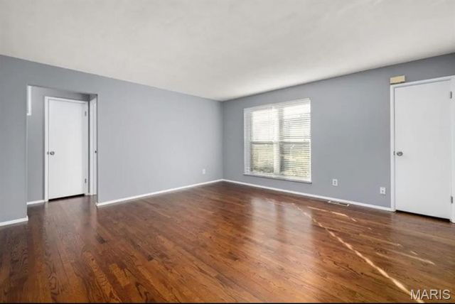 9310 Shirley Gardens Drive, St John, MO 63114