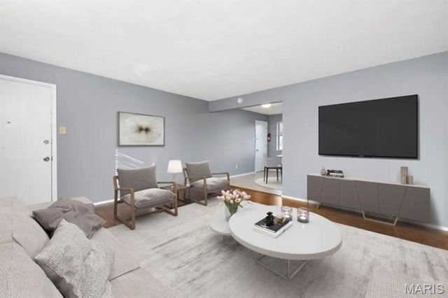 9310 Shirley Gardens Drive, St John, MO 63114