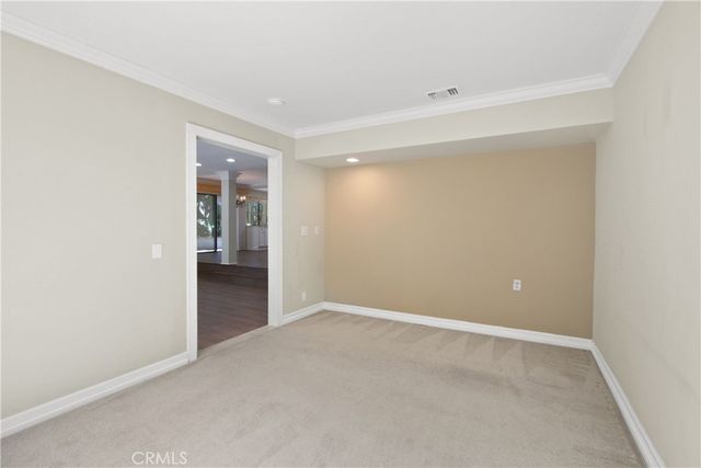 7 Flores 25, Irvine, CA 92612