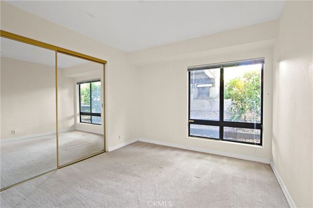 7 Flores 25, Irvine, CA 92612