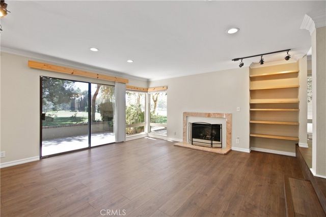 7 Flores 25, Irvine, CA 92612