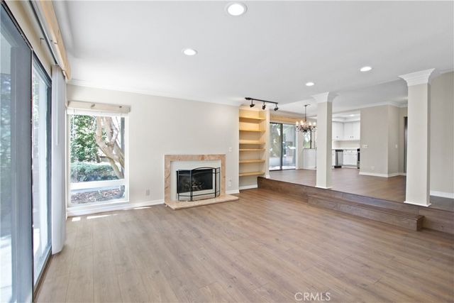 7 Flores 25, Irvine, CA 92612
