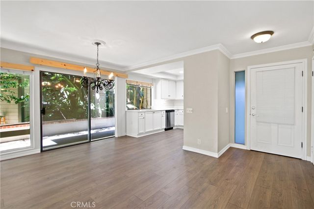 7 Flores 25, Irvine, CA 92612