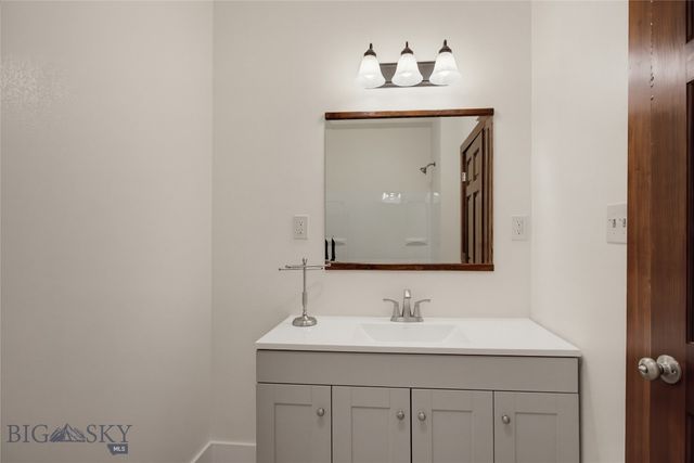 141 W Pacific Street, Butte, MT 59701